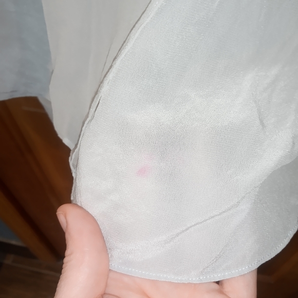 BCBGMaxazria Marissa 100% silk grey blouse size M - Picture 5 of 11